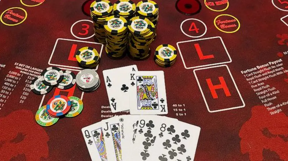 Fortune Pai Gow Poker